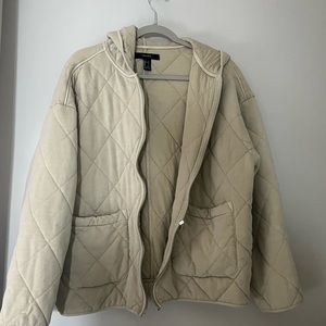beige quilted zip up jacket w/ hoodie